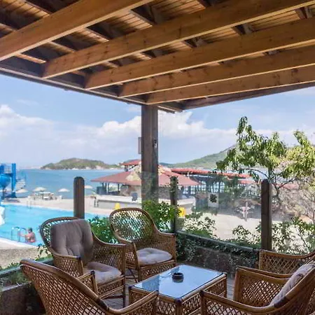 Ayvalik Beach Hotel