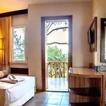 فندق Ayvalik Beach Hotel 3*