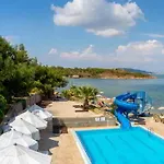 فندق Ayvalik Beach Hotel Ayvalı