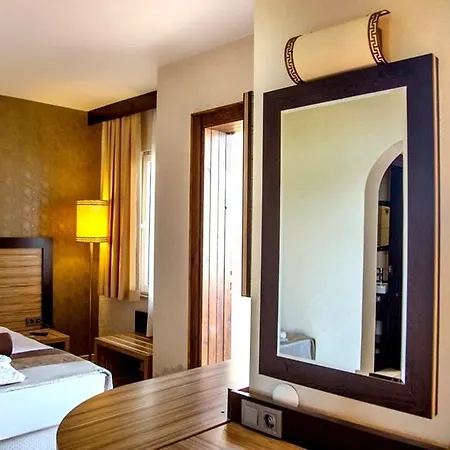 Ayvalik Beach Hotel Hotel 3*