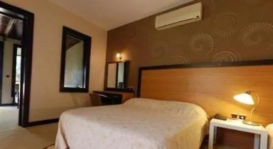 Ayvalik Beach Hotel 3* Ayvalı