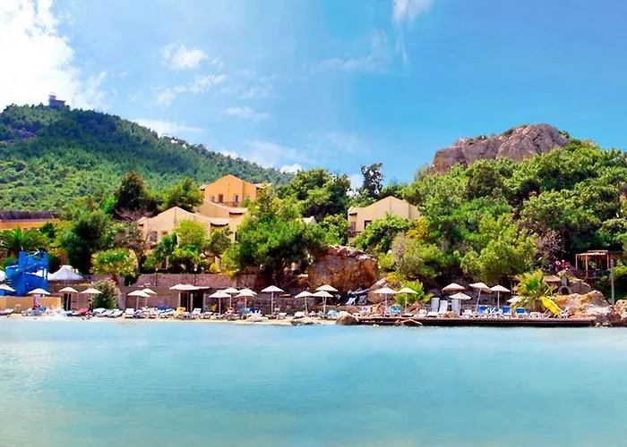 מלון Ayvalik Beach Hotel