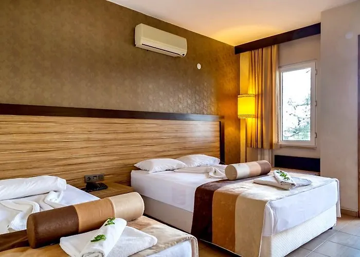 Ayvalik Beach Hotel 3* Ayvalı