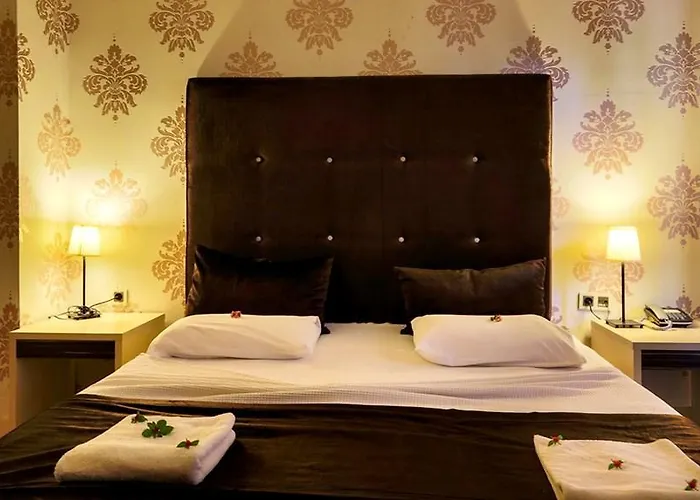 מלון Ayvalik Beach Hotel Ayvalı