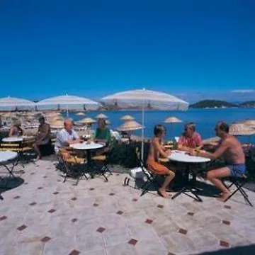 Ayvalik Beach Hotel 3* Ayvalı